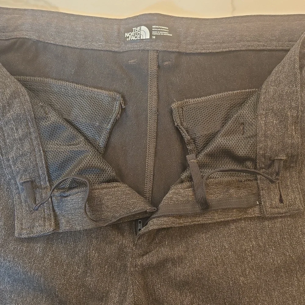 The North Face Outdoor Hiking Activewear Jogger Pants Heather Gray Size 38